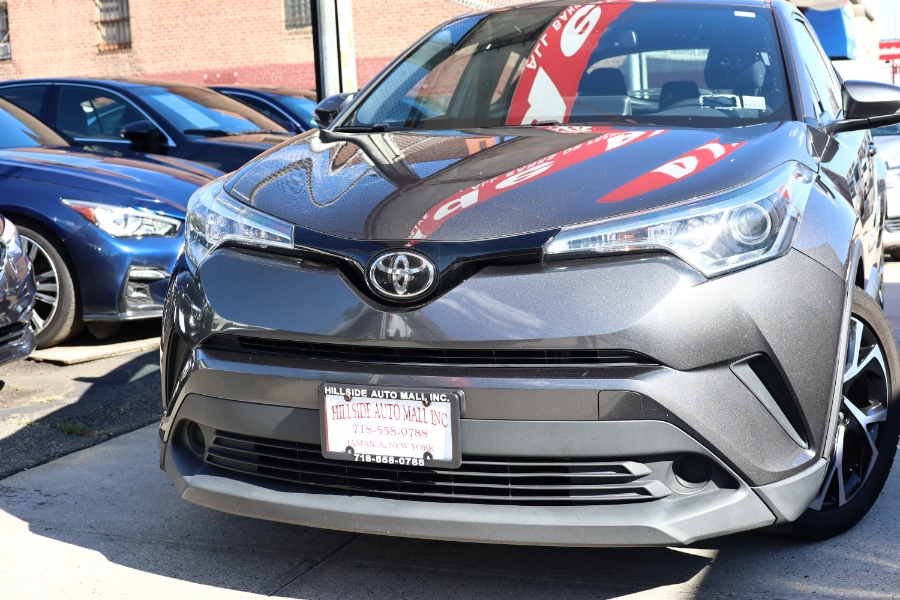 Used Toyota C-HR LE FWD (Natl) 2019 | Hillside Auto Mall Inc.. Jamaica, New York Used Toyota C-HR LE FWD (Natl) 2019 | Hillside Auto Mall Inc.. Jamaica, New York