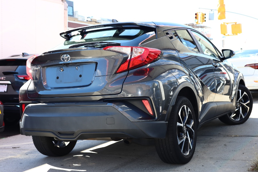 Used Toyota C-HR LE FWD (Natl) 2019 | Hillside Auto Mall Inc.. Jamaica, New York Used Toyota C-HR LE FWD (Natl) 2019 | Hillside Auto Mall Inc.. Jamaica, New York