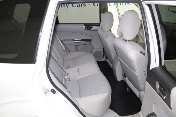 Used Subaru Forester 4dr Auto 2.5X Premium 2012 | New England Auto Sales LLC. Plainville, Connecticut Used Subaru Forester 4dr Auto 2.5X Premium 2012 | New England Auto Sales LLC. Plainville, Connecticut