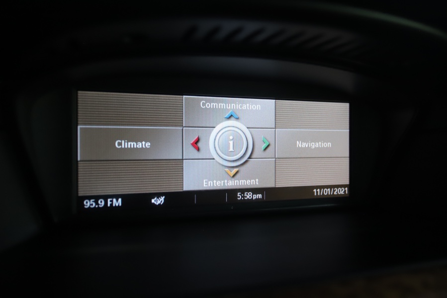 2008 BMW 5 Series 4dr Sports Wgn 535xiT AWD, available for sale in North Salem, New York | Meccanic Shop North Inc. North Salem, New York 2008 BMW 5 Series 4dr Sports Wgn 535xiT AWD, available for sale in North Salem, New York | Meccanic Shop North Inc. North Salem, New York