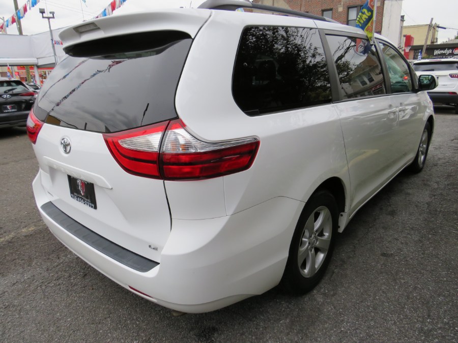 Used Toyota Sienna LE 8 Passenger 2016 | Road Masters II INC. Middle Village, New York Used Toyota Sienna LE 8 Passenger 2016 | Road Masters II INC. Middle Village, New York