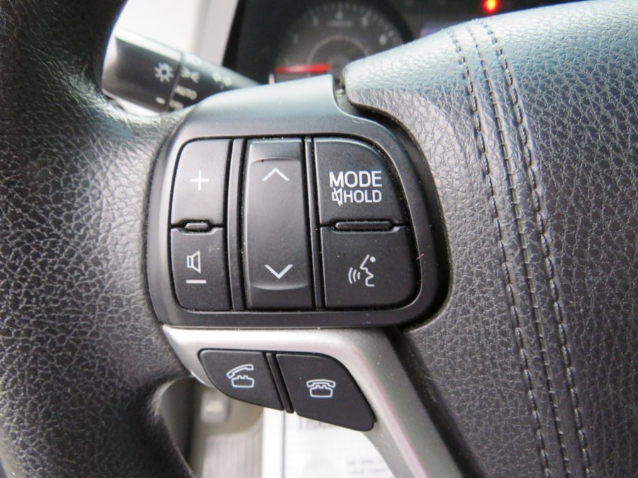Used Toyota Sienna LE 8 Passenger 2016 | Road Masters II INC. Middle Village, New York Used Toyota Sienna LE 8 Passenger 2016 | Road Masters II INC. Middle Village, New York