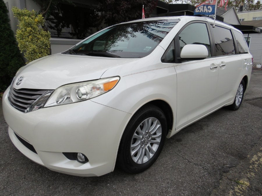 2015 Toyota Sienna XLE Premium, available for sale in Middle Village, New York | Road Masters II INC. Middle Village, New York 2015 Toyota Sienna XLE Premium, available for sale in Middle Village, New York | Road Masters II INC. Middle Village, New York