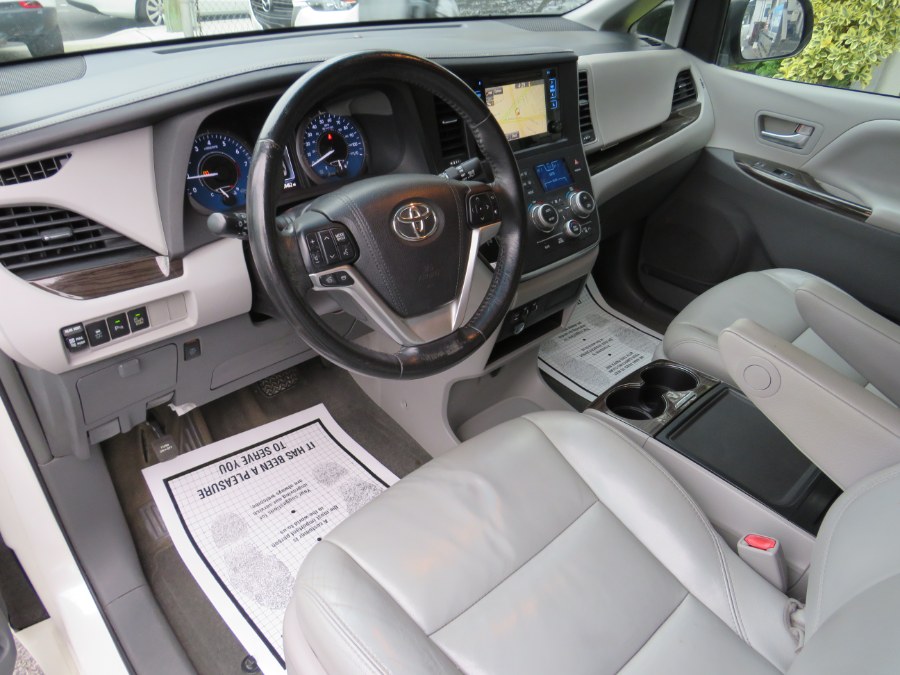 2015 Toyota Sienna XLE Premium, available for sale in Middle Village, New York | Road Masters II INC. Middle Village, New York 2015 Toyota Sienna XLE Premium, available for sale in Middle Village, New York | Road Masters II INC. Middle Village, New York