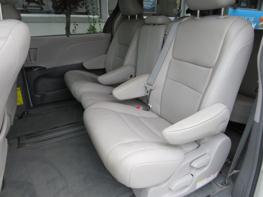 2015 Toyota Sienna XLE Premium, available for sale in Middle Village, New York | Road Masters II INC. Middle Village, New York 2015 Toyota Sienna XLE Premium, available for sale in Middle Village, New York | Road Masters II INC. Middle Village, New York