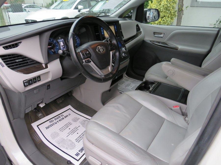2015 Toyota Sienna XLE Premium, available for sale in Middle Village, New York | Road Masters II INC. Middle Village, New York 2015 Toyota Sienna XLE Premium, available for sale in Middle Village, New York | Road Masters II INC. Middle Village, New York