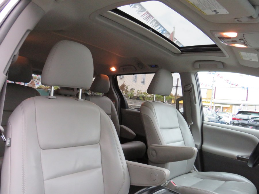 2015 Toyota Sienna XLE Premium, available for sale in Middle Village, New York | Road Masters II INC. Middle Village, New York 2015 Toyota Sienna XLE Premium, available for sale in Middle Village, New York | Road Masters II INC. Middle Village, New York