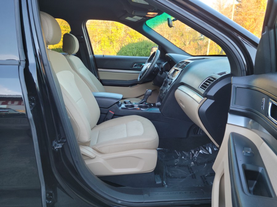 Used Ford Explorer 4WD 4dr Base 2016 | Toro Auto. East Windsor, Connecticut Used Ford Explorer 4WD 4dr Base 2016 | Toro Auto. East Windsor, Connecticut