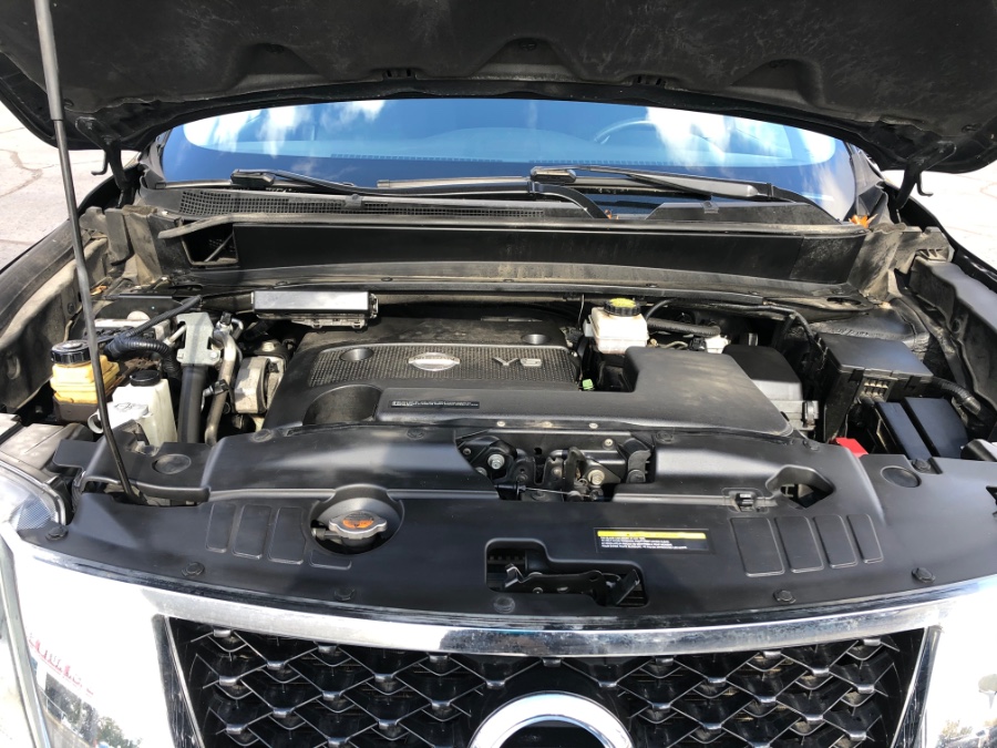 Used Nissan Pathfinder 2WD 4dr SL 2013 | Marsh Auto Sales LLC. Ortonville, Michigan Used Nissan Pathfinder 2WD 4dr SL 2013 | Marsh Auto Sales LLC. Ortonville, Michigan