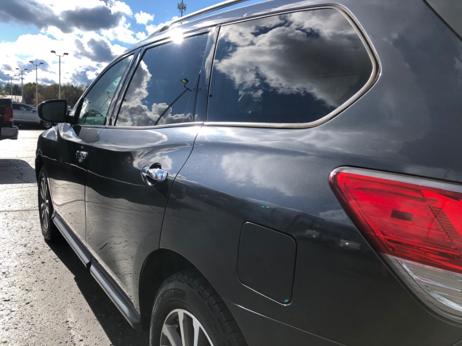 Used Nissan Pathfinder 2WD 4dr SL 2013 | Marsh Auto Sales LLC. Ortonville, Michigan Used Nissan Pathfinder 2WD 4dr SL 2013 | Marsh Auto Sales LLC. Ortonville, Michigan