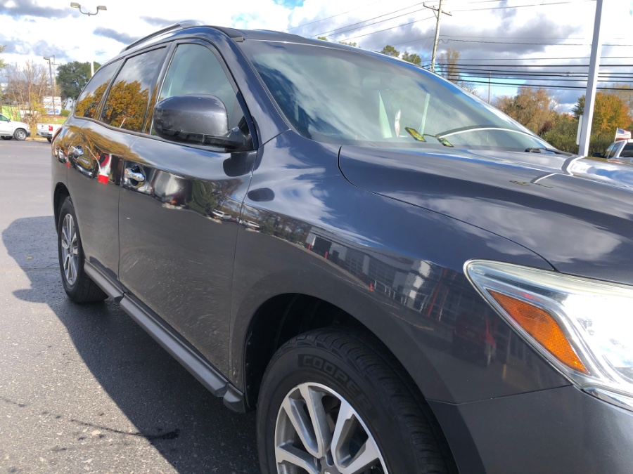 Used Nissan Pathfinder 2WD 4dr SL 2013 | Marsh Auto Sales LLC. Ortonville, Michigan Used Nissan Pathfinder 2WD 4dr SL 2013 | Marsh Auto Sales LLC. Ortonville, Michigan