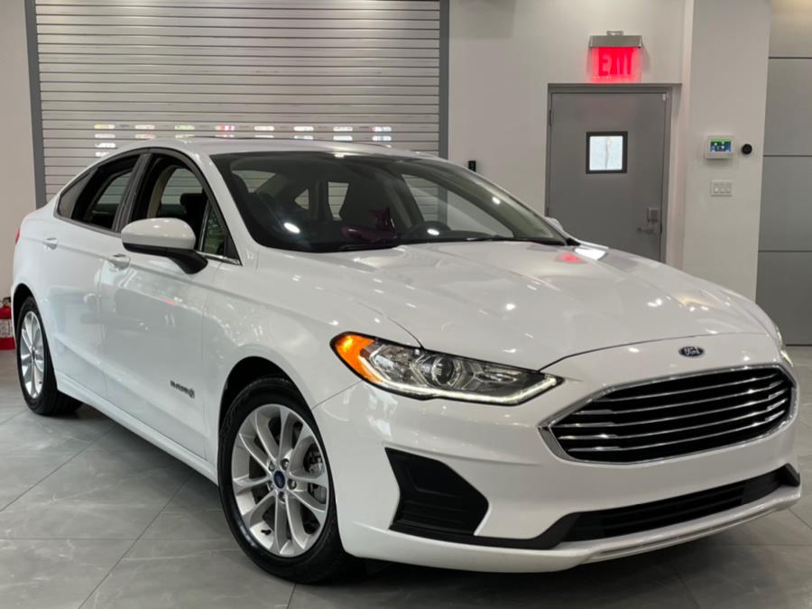 Used Ford Fusion Hybrid SE FWD 2019 | Luxury Motor Club. Franklin Square, New York Used Ford Fusion Hybrid SE FWD 2019 | Luxury Motor Club. Franklin Square, New York