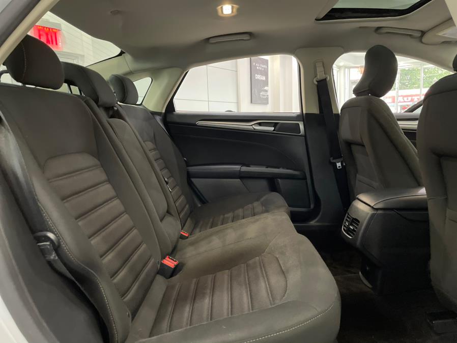 Used Ford Fusion Hybrid SE FWD 2019 | Luxury Motor Club. Franklin Square, New York Used Ford Fusion Hybrid SE FWD 2019 | Luxury Motor Club. Franklin Square, New York