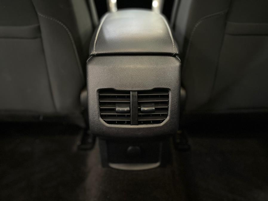 Used Ford Fusion Hybrid SE FWD 2019 | Luxury Motor Club. Franklin Square, New York Used Ford Fusion Hybrid SE FWD 2019 | Luxury Motor Club. Franklin Square, New York