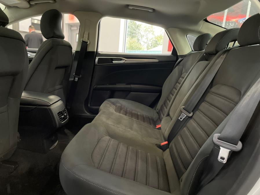 Used Ford Fusion Hybrid SE FWD 2019 | Luxury Motor Club. Franklin Square, New York Used Ford Fusion Hybrid SE FWD 2019 | Luxury Motor Club. Franklin Square, New York
