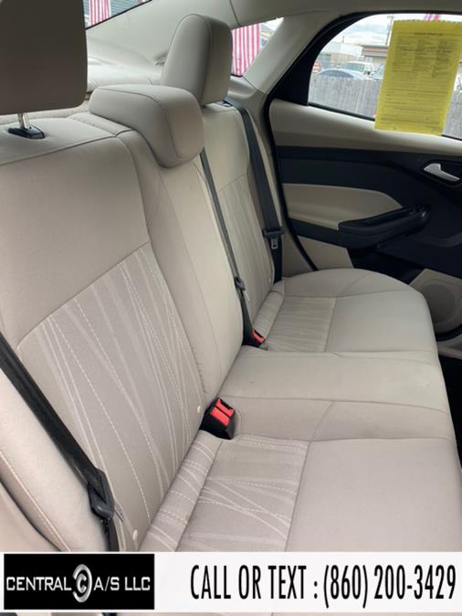 2015 Ford Focus 4dr Sdn SE, available for sale in East Windsor, Connecticut | Central A/S LLC. East Windsor, Connecticut 2015 Ford Focus 4dr Sdn SE, available for sale in East Windsor, Connecticut | Central A/S LLC. East Windsor, Connecticut