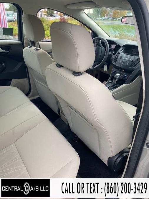 2015 Ford Focus 4dr Sdn SE, available for sale in East Windsor, Connecticut | Central A/S LLC. East Windsor, Connecticut 2015 Ford Focus 4dr Sdn SE, available for sale in East Windsor, Connecticut | Central A/S LLC. East Windsor, Connecticut