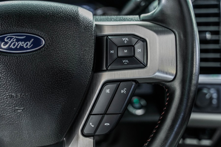 Used Ford Super Duty F-250 SRW Platinum 4WD Crew Cab 6.75'' Box 2019 | 26 Motors Corp. Bronx, New York Used Ford Super Duty F-250 SRW Platinum 4WD Crew Cab 6.75'' Box 2019 | 26 Motors Corp. Bronx, New York