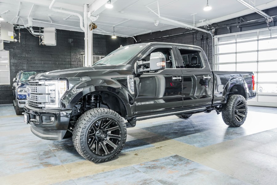 Used Ford Super Duty F-250 SRW Platinum 4WD Crew Cab 6.75'' Box 2019 | 26 Motors Corp. Bronx, New York Used Ford Super Duty F-250 SRW Platinum 4WD Crew Cab 6.75'' Box 2019 | 26 Motors Corp. Bronx, New York