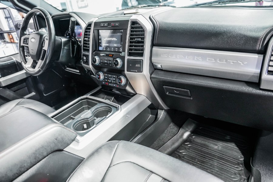 Used Ford Super Duty F-250 SRW Platinum 4WD Crew Cab 6.75'' Box 2019 | 26 Motors Corp. Bronx, New York Used Ford Super Duty F-250 SRW Platinum 4WD Crew Cab 6.75'' Box 2019 | 26 Motors Corp. Bronx, New York