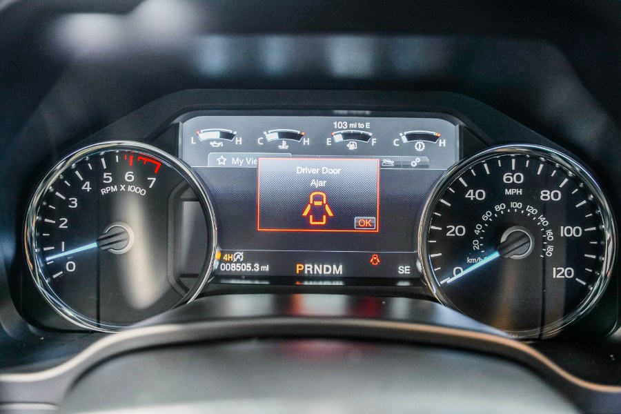 Used Ford F-150 LARIAT 4WD SuperCrew 5.5'' Box 2020 | 26 Motors Corp. Bronx, New York Used Ford F-150 LARIAT 4WD SuperCrew 5.5'' Box 2020 | 26 Motors Corp. Bronx, New York