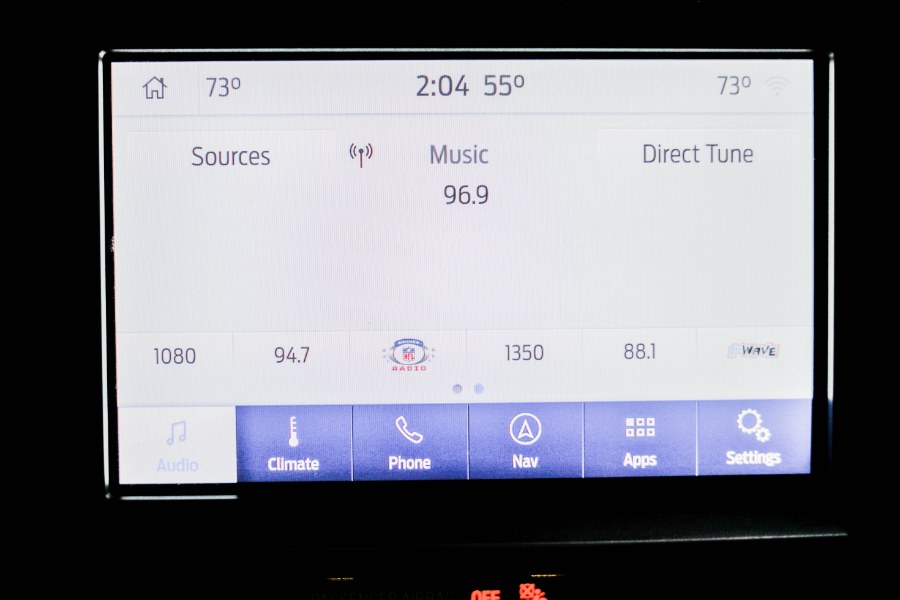Used Ford F-150 LARIAT 4WD SuperCrew 5.5'' Box 2020 | 26 Motors Corp. Bronx, New York Used Ford F-150 LARIAT 4WD SuperCrew 5.5'' Box 2020 | 26 Motors Corp. Bronx, New York