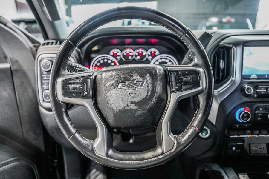 Used Chevrolet Silverado 1500 4WD Crew Cab 147" LT Trail Boss 2019 | 26 Motors Corp. Bronx, New York Used Chevrolet Silverado 1500 4WD Crew Cab 147" LT Trail Boss 2019 | 26 Motors Corp. Bronx, New York