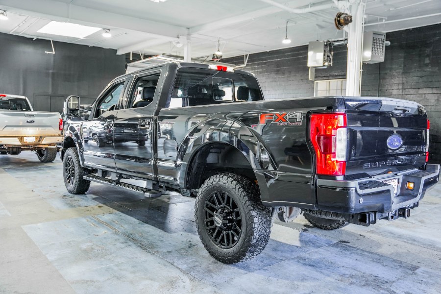 Used Ford Super Duty F-350 SRW LARIAT 4WD Crew Cab 6.75'' Box 2019 | 26 Motors Corp. Bronx, New York Used Ford Super Duty F-350 SRW LARIAT 4WD Crew Cab 6.75'' Box 2019 | 26 Motors Corp. Bronx, New York