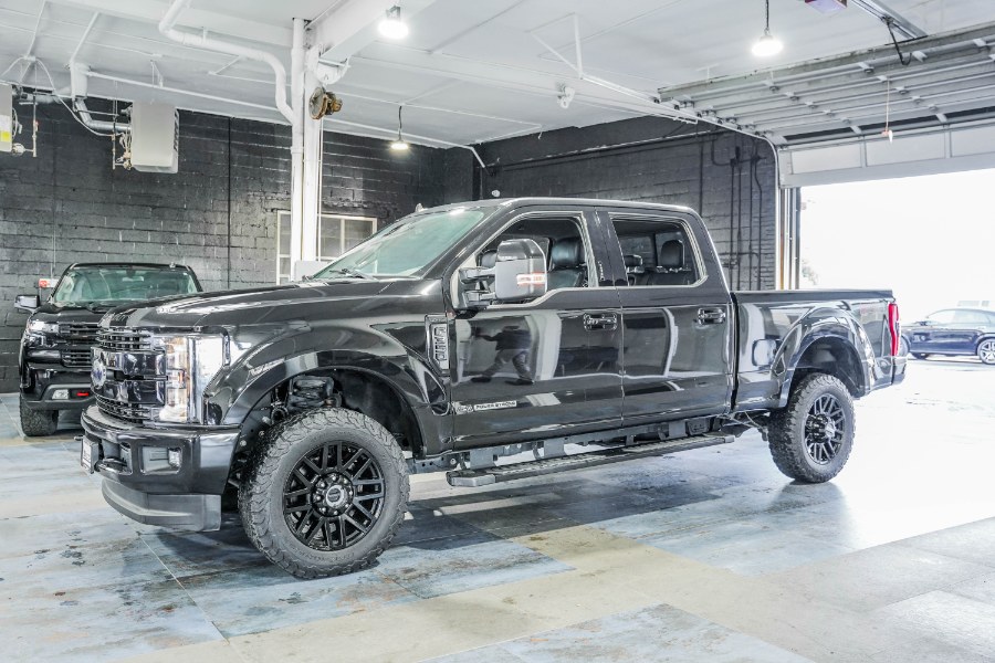 Used Ford Super Duty F-350 SRW LARIAT 4WD Crew Cab 6.75'' Box 2019 | 26 Motors Corp. Bronx, New York Used Ford Super Duty F-350 SRW LARIAT 4WD Crew Cab 6.75'' Box 2019 | 26 Motors Corp. Bronx, New York