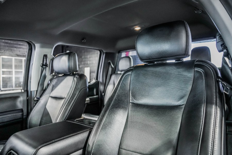 Used Ford Super Duty F-350 SRW LARIAT 4WD Crew Cab 6.75'' Box 2019 | 26 Motors Corp. Bronx, New York Used Ford Super Duty F-350 SRW LARIAT 4WD Crew Cab 6.75'' Box 2019 | 26 Motors Corp. Bronx, New York