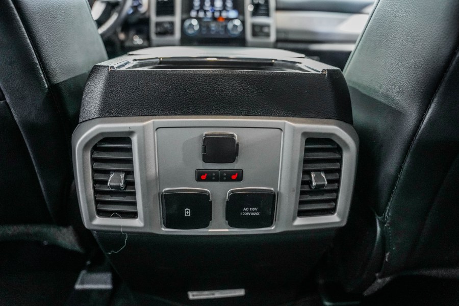 Used Ford Super Duty F-350 SRW LARIAT 4WD Crew Cab 6.75'' Box 2019 | 26 Motors Corp. Bronx, New York Used Ford Super Duty F-350 SRW LARIAT 4WD Crew Cab 6.75'' Box 2019 | 26 Motors Corp. Bronx, New York