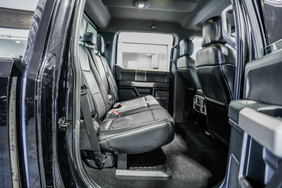 Used Ford Super Duty F-350 SRW LARIAT 4WD Crew Cab 6.75'' Box 2019 | 26 Motors Corp. Bronx, New York Used Ford Super Duty F-350 SRW LARIAT 4WD Crew Cab 6.75'' Box 2019 | 26 Motors Corp. Bronx, New York