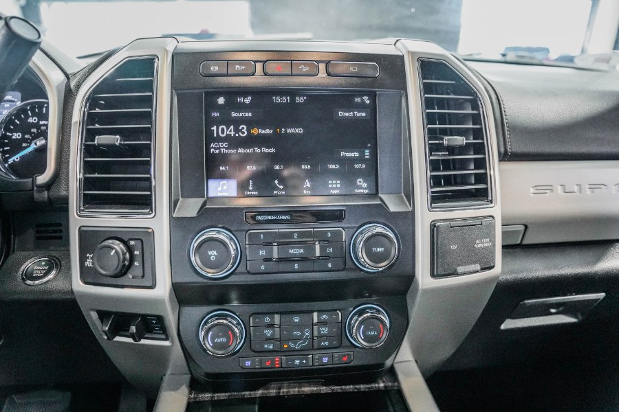 Used Ford Super Duty F-350 SRW LARIAT 4WD Crew Cab 6.75'' Box 2019 | 26 Motors Corp. Bronx, New York Used Ford Super Duty F-350 SRW LARIAT 4WD Crew Cab 6.75'' Box 2019 | 26 Motors Corp. Bronx, New York