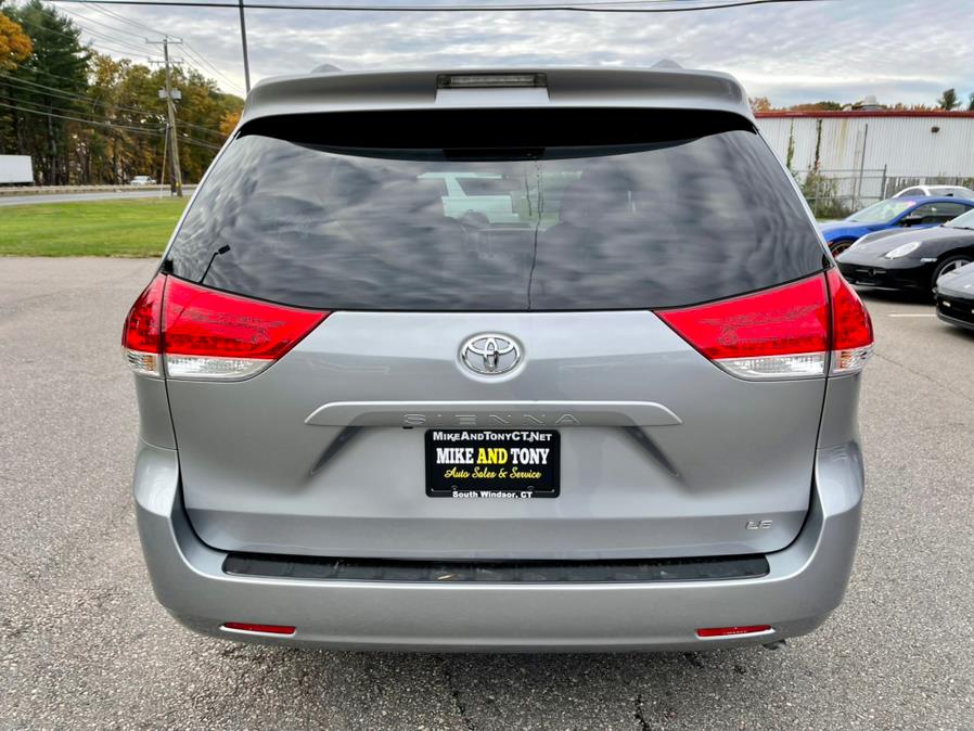 Used Toyota Sienna 5dr 8-Pass Van V6 LE FWD (Natl) 2013 | Mike And Tony Auto Sales, Inc. South Windsor, Connecticut Used Toyota Sienna 5dr 8-Pass Van V6 LE FWD (Natl) 2013 | Mike And Tony Auto Sales, Inc. South Windsor, Connecticut