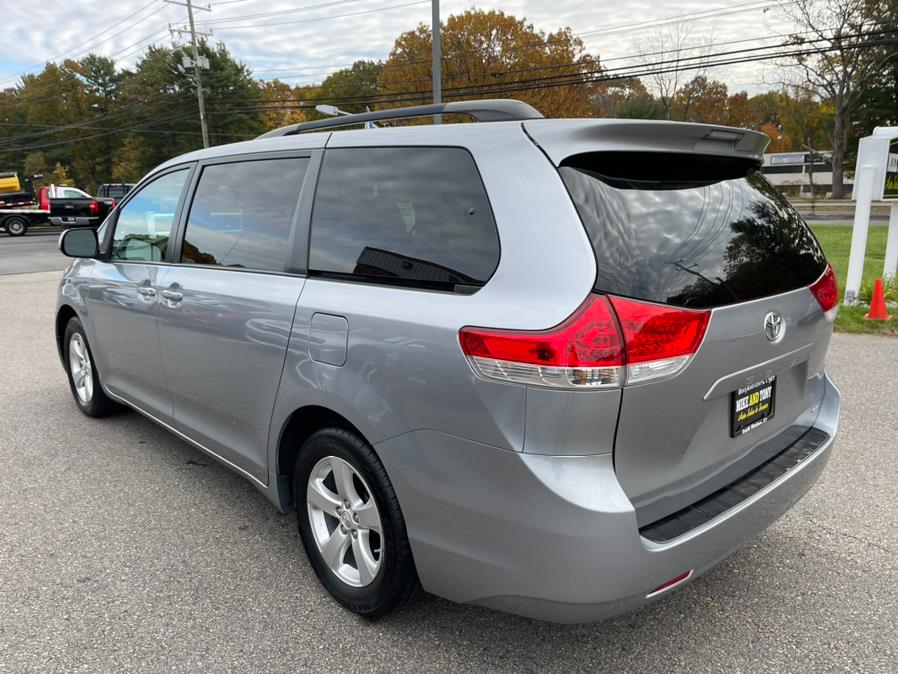 Used Toyota Sienna 5dr 8-Pass Van V6 LE FWD (Natl) 2013 | Mike And Tony Auto Sales, Inc. South Windsor, Connecticut Used Toyota Sienna 5dr 8-Pass Van V6 LE FWD (Natl) 2013 | Mike And Tony Auto Sales, Inc. South Windsor, Connecticut