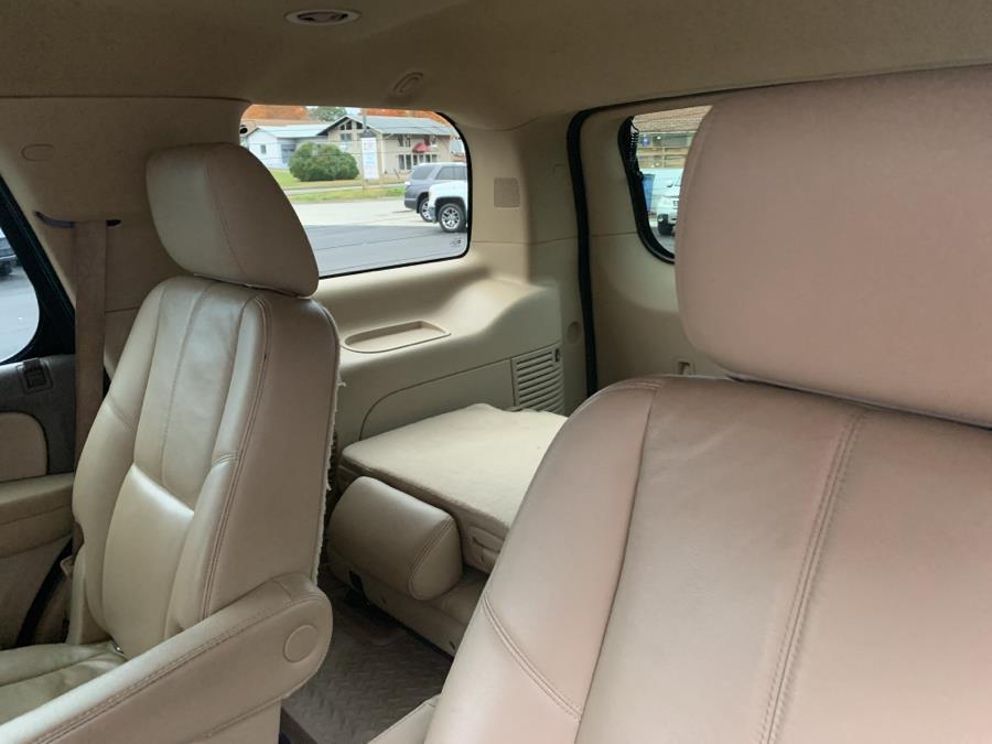Used Chevrolet Tahoe 4WD 4dr 1500 LT 2012 | Saybrook Auto Barn. Old Saybrook, Connecticut Used Chevrolet Tahoe 4WD 4dr 1500 LT 2012 | Saybrook Auto Barn. Old Saybrook, Connecticut