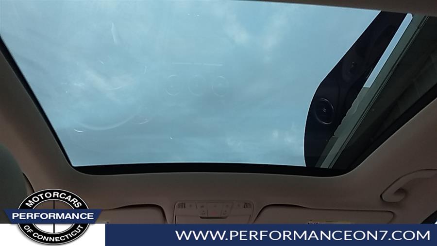 Used Mercedes-Benz GLC 4MATIC 4dr GLC300 2016 | Performance Motor Cars Of Connecticut LLC. Wilton, Connecticut Used Mercedes-Benz GLC 4MATIC 4dr GLC300 2016 | Performance Motor Cars Of Connecticut LLC. Wilton, Connecticut