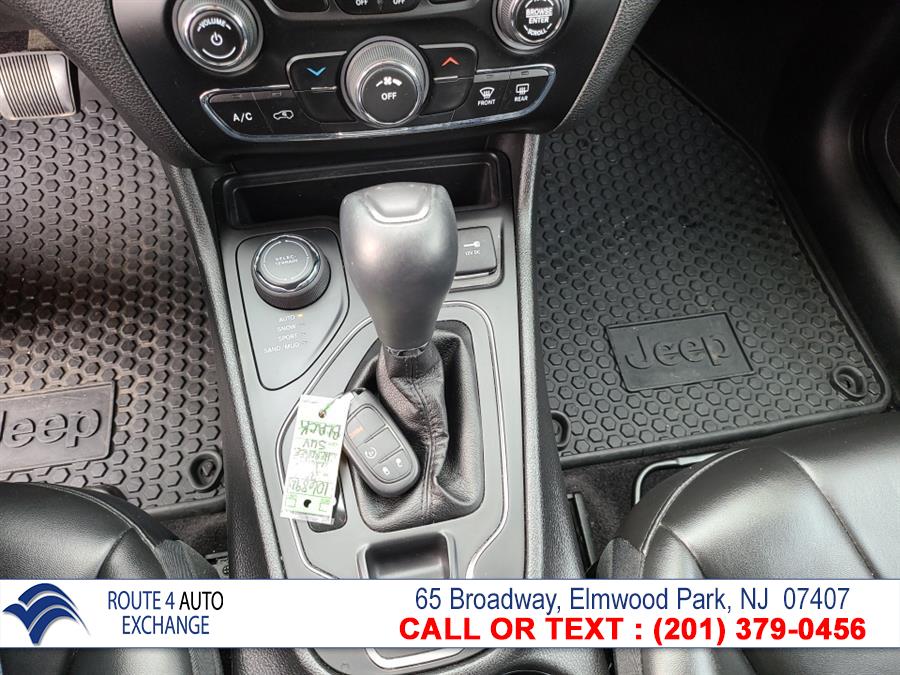 Used Jeep Cherokee Latitude Plus 4x4 2019 | Route 4 Auto Exchange. Elmwood Park, New Jersey Used Jeep Cherokee Latitude Plus 4x4 2019 | Route 4 Auto Exchange. Elmwood Park, New Jersey