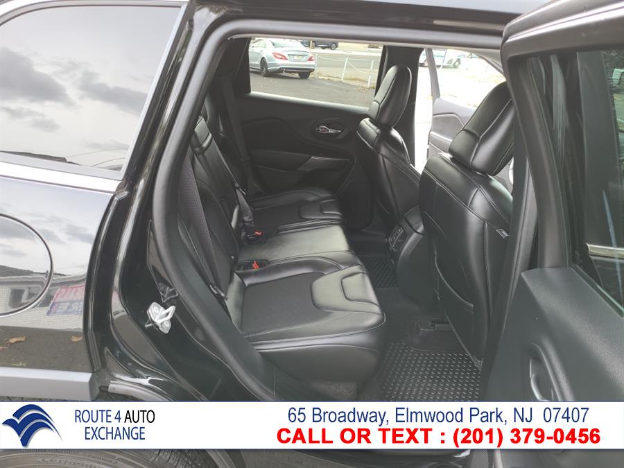 Used Jeep Cherokee Latitude Plus 4x4 2019 | Route 4 Auto Exchange. Elmwood Park, New Jersey Used Jeep Cherokee Latitude Plus 4x4 2019 | Route 4 Auto Exchange. Elmwood Park, New Jersey