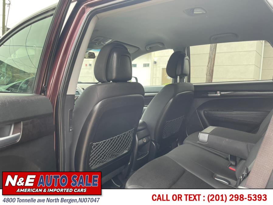Used Kia Sorento 2WD 4dr I4 LX 2014 | N&E Auto Sale LLC. North Bergen, New Jersey Used Kia Sorento 2WD 4dr I4 LX 2014 | N&E Auto Sale LLC. North Bergen, New Jersey