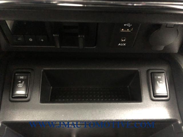 Used Nissan Titan 4x4 Crew Cab SV 2017 | J&M Automotive Sls&Svc LLC. Naugatuck, Connecticut Used Nissan Titan 4x4 Crew Cab SV 2017 | J&M Automotive Sls&Svc LLC. Naugatuck, Connecticut