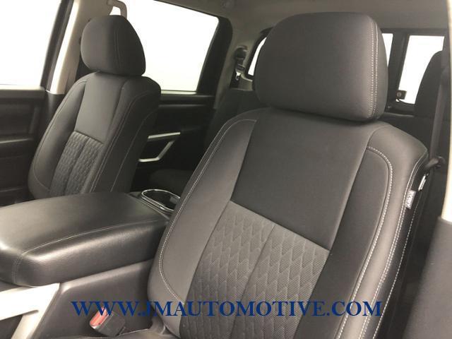 Used Nissan Titan 4x4 Crew Cab SV 2017 | J&M Automotive Sls&Svc LLC. Naugatuck, Connecticut Used Nissan Titan 4x4 Crew Cab SV 2017 | J&M Automotive Sls&Svc LLC. Naugatuck, Connecticut