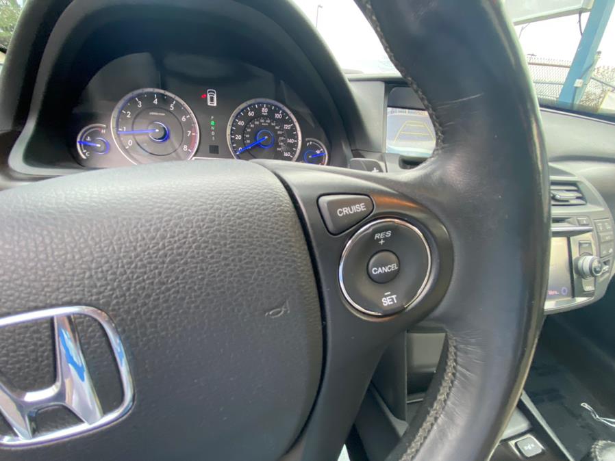 Used Honda Crosstour 4WD V6 5dr EX-L 2013 | VEB Auto Sales. Hartford, Connecticut Used Honda Crosstour 4WD V6 5dr EX-L 2013 | VEB Auto Sales. Hartford, Connecticut