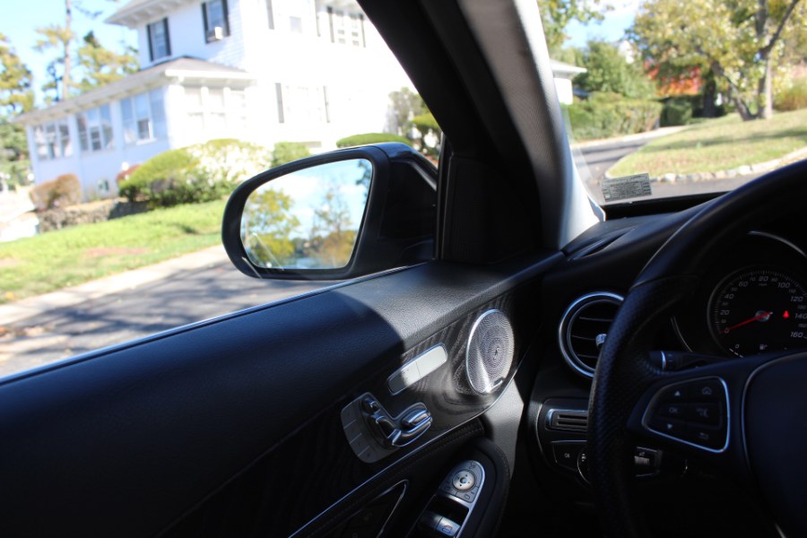 Used Mercedes-Benz C-Class 4dr Sdn C300 4MATIC 2016 | Great Neck Car Buyers & Sellers. Great Neck, New York Used Mercedes-Benz C-Class 4dr Sdn C300 4MATIC 2016 | Great Neck Car Buyers & Sellers. Great Neck, New York