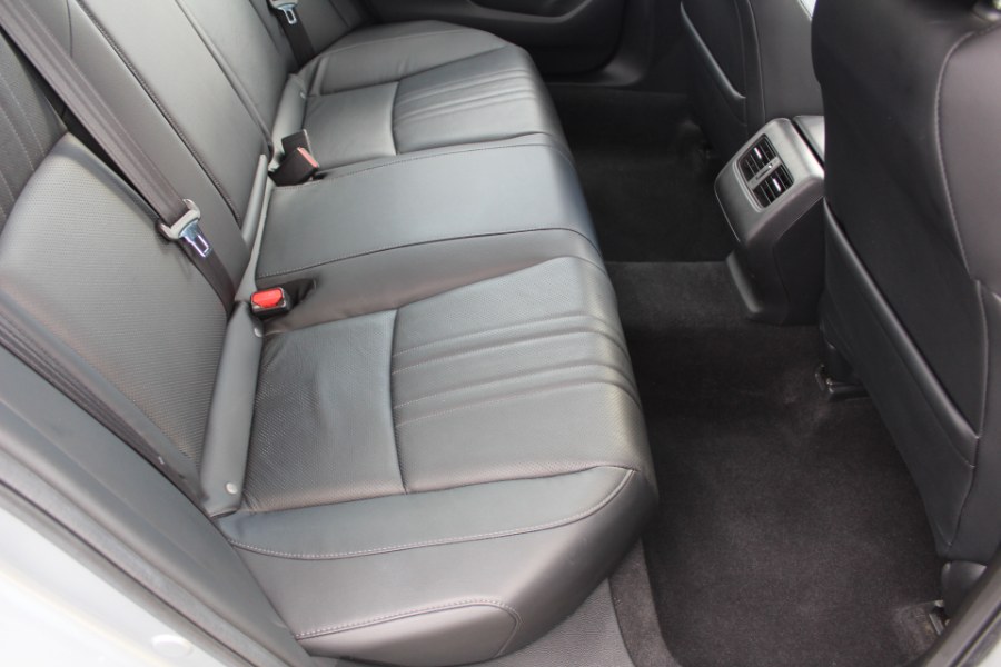 2018 Honda Accord Sedan Touring 2.0T Auto, available for sale in Great Neck, New York | Great Neck Car Buyers & Sellers. Great Neck, New York 2018 Honda Accord Sedan Touring 2.0T Auto, available for sale in Great Neck, New York | Great Neck Car Buyers & Sellers. Great Neck, New York