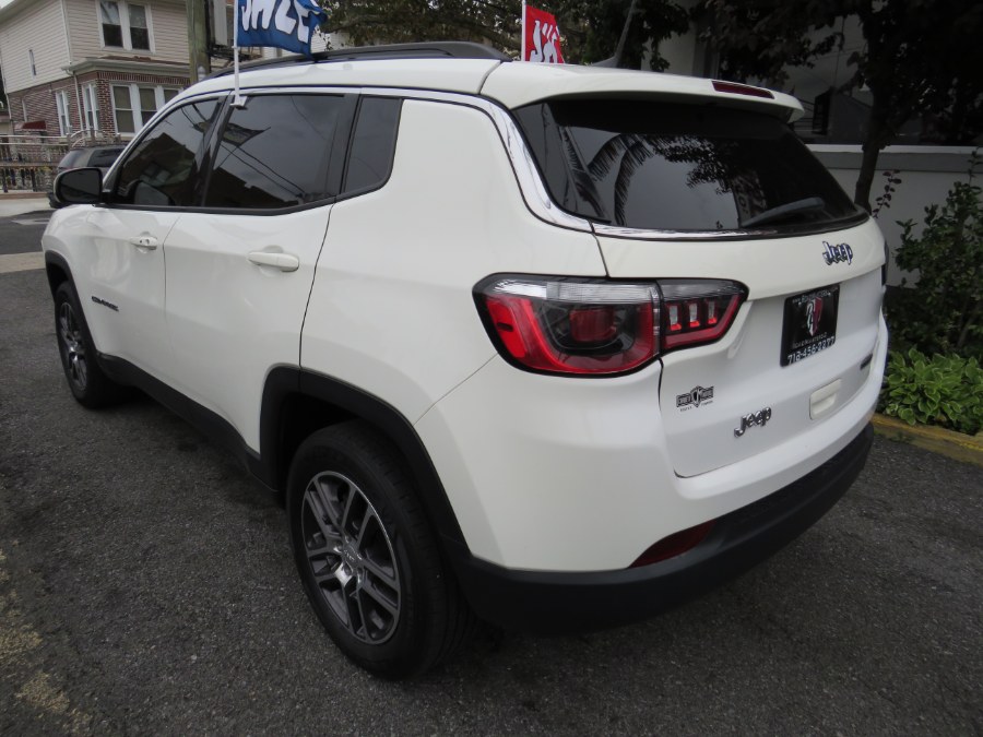 2018 Jeep Compass Latitude 4x4, available for sale in Middle Village, New York | Road Masters II INC. Middle Village, New York 2018 Jeep Compass Latitude 4x4, available for sale in Middle Village, New York | Road Masters II INC. Middle Village, New York