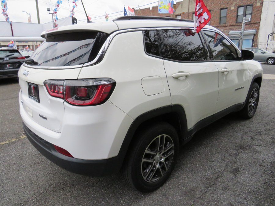 2018 Jeep Compass Latitude 4x4, available for sale in Middle Village, New York | Road Masters II INC. Middle Village, New York 2018 Jeep Compass Latitude 4x4, available for sale in Middle Village, New York | Road Masters II INC. Middle Village, New York