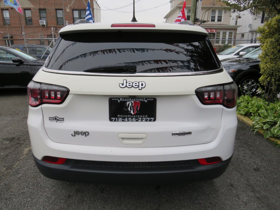 2018 Jeep Compass Latitude 4x4, available for sale in Middle Village, New York | Road Masters II INC. Middle Village, New York 2018 Jeep Compass Latitude 4x4, available for sale in Middle Village, New York | Road Masters II INC. Middle Village, New York
