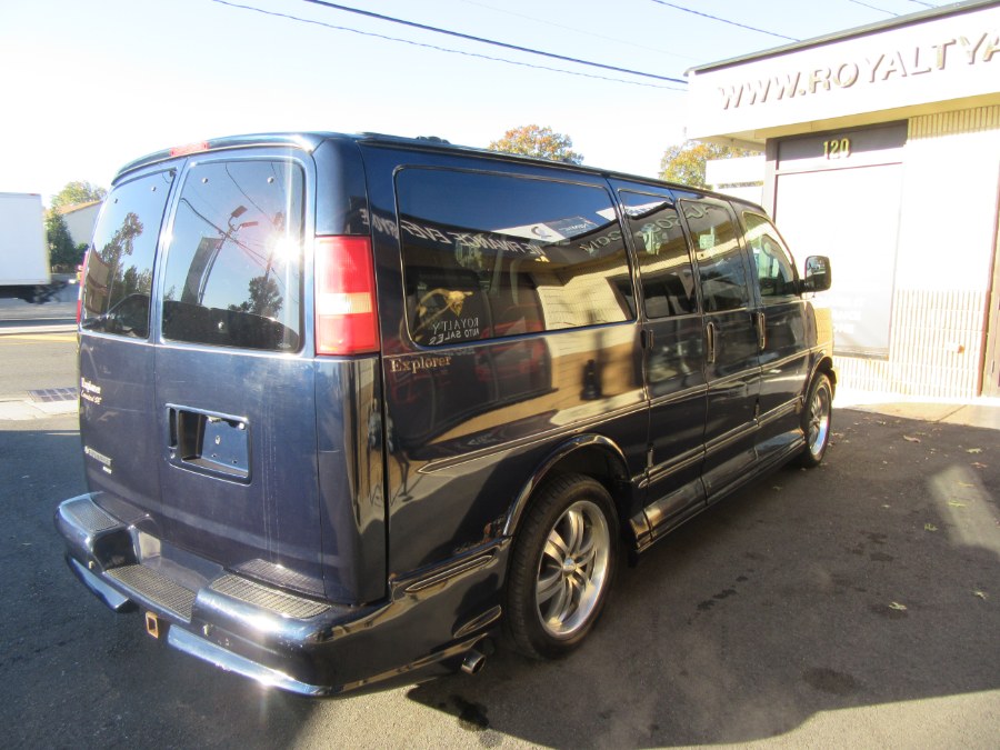 Used Chevrolet Express passenger van AWD 1500 135" YF7 Upfitter 2007 | Royalty Auto Sales. Little Ferry, New Jersey Used Chevrolet Express passenger van AWD 1500 135" YF7 Upfitter 2007 | Royalty Auto Sales. Little Ferry, New Jersey