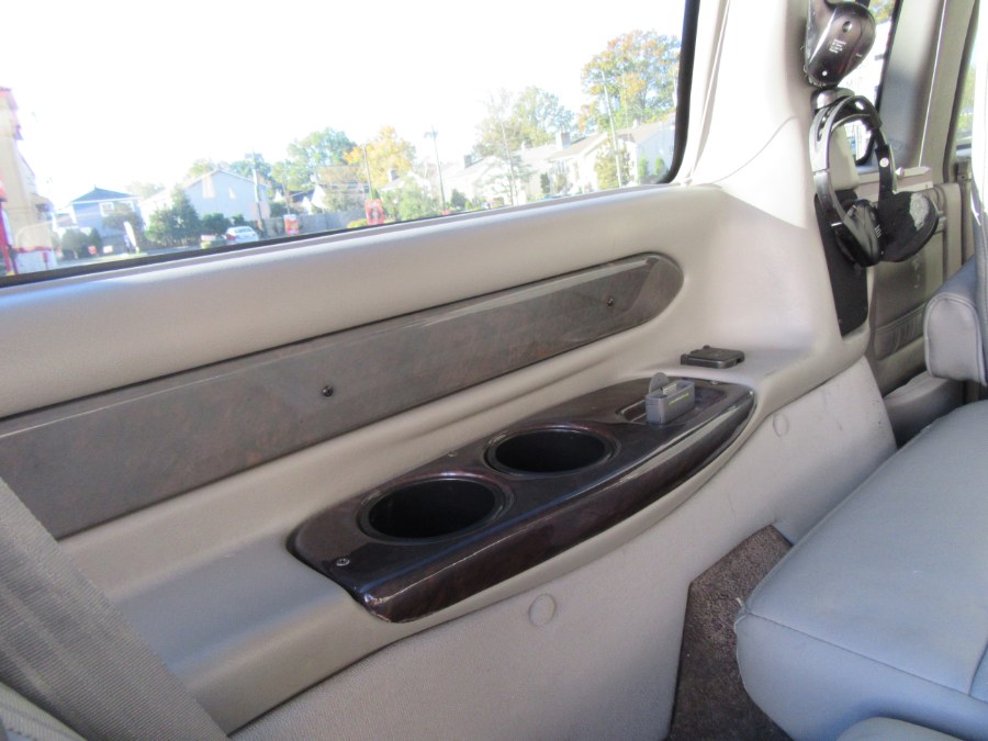 Used Chevrolet Express passenger van AWD 1500 135" YF7 Upfitter 2007 | Royalty Auto Sales. Little Ferry, New Jersey Used Chevrolet Express passenger van AWD 1500 135" YF7 Upfitter 2007 | Royalty Auto Sales. Little Ferry, New Jersey